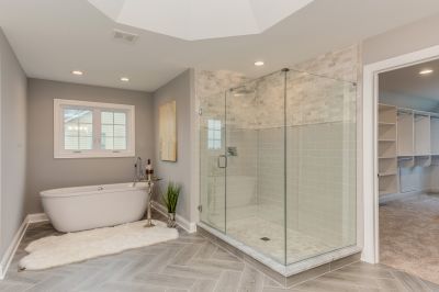 Custom Glass Shower Enclosures